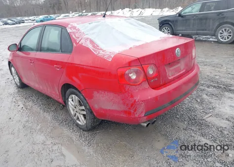 2007 Volkswagen Jetta z USA, uszkodzony, nr VIN 3VWGG71K57M049315